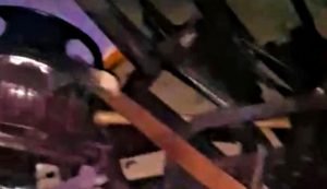 সখীপুরে স্বতন্ত্র প্রার্থীর ৩ নির্বাচনী অফিস ভাঙচুরের অভিযোগ, সখীপুরে নির্বাচনী অফিস ভাঙচুর, স্বতন্ত্র প্রার্থীর অফিস ভাঙচুর, সখীপুর নির্বাচন সহিংসতা, সখীপুরে রাজনৈতিক সংঘর্ষ, টাঙ্গাইল সখীপুর খবর, Tangail news, Tangail election news, সখীপুরের সর্বশেষ খবর, টাঙ্গাইল রাজনৈতিক খবর, নির্বাচনী সহিংসতা টাঙ্গাইল, স্বতন্ত্র প্রার্থী সখীপুর, সখীপুর ভোটের খবর, টাঙ্গাইল জেলা নির্বাচন সংবাদ